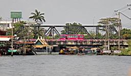 Chaopraya River Bangkok_3684.JPG